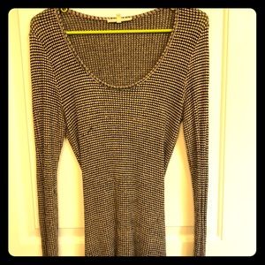 Fitted urban top